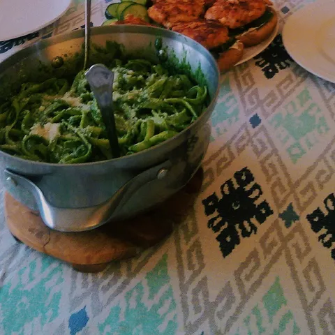 Spinat zelena pasta