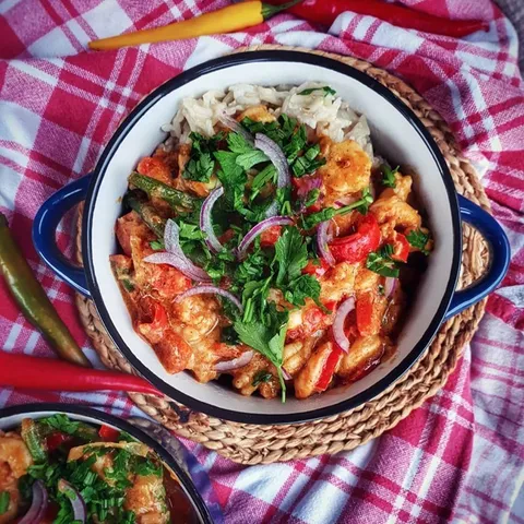 Indijski curry s kozicama