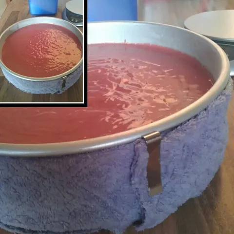 Ovako mozete peci biskvit, bez da krajevi izgore ili budu tvrdi.