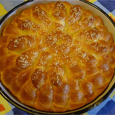 Uskršnja pogača od kiflica