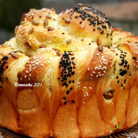 Pogača kruna (cvet)