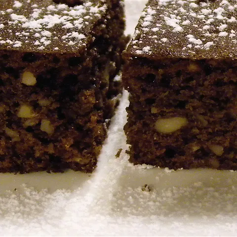 Kocke od cokolde, meda i orasa