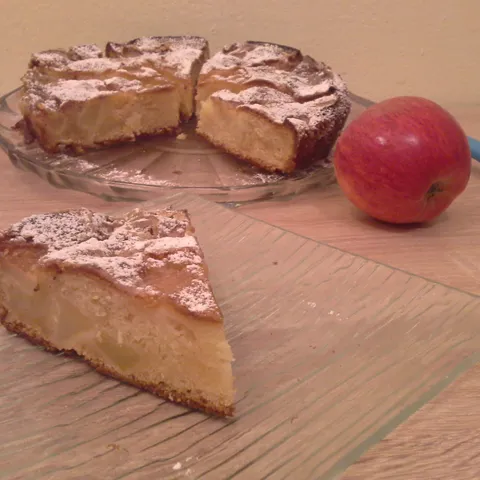 Bakin kolač sa jabukama