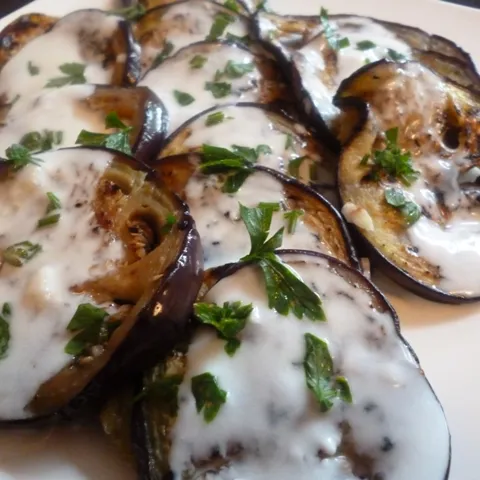 Salata od grilovanih patlidžana