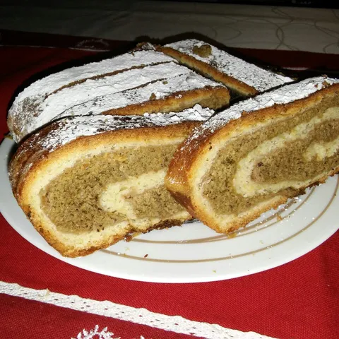 Digana gibanica z orehom i makom!