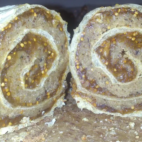 POSNI ROLAT OD SMOKVI I ORAHA