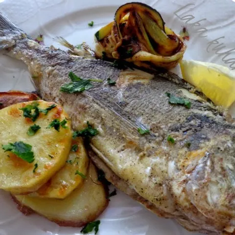 Orada s krumpirom i tikvicama
