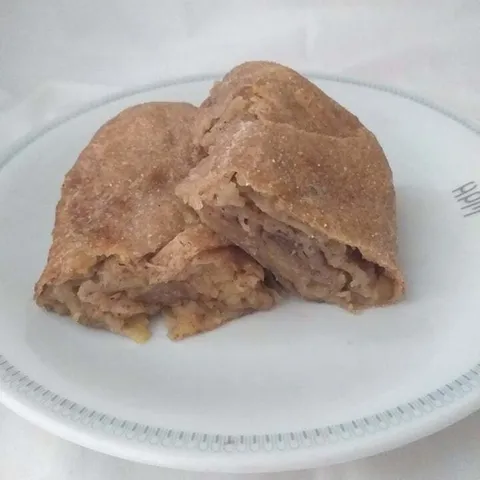 Štrudla sa jabukama- jufka od  pirovog brašna