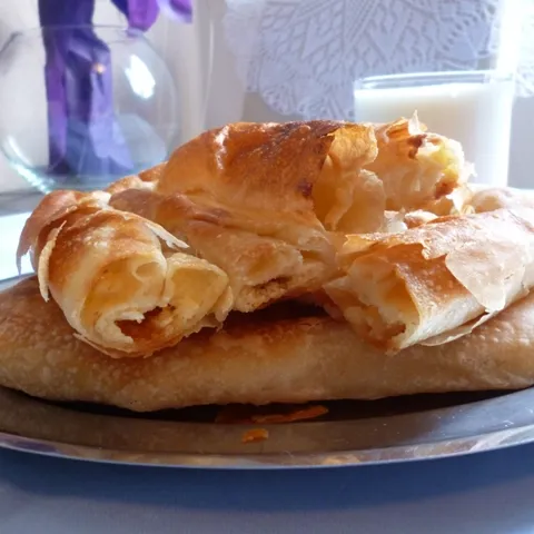 Jufka za pitu-----sirnica