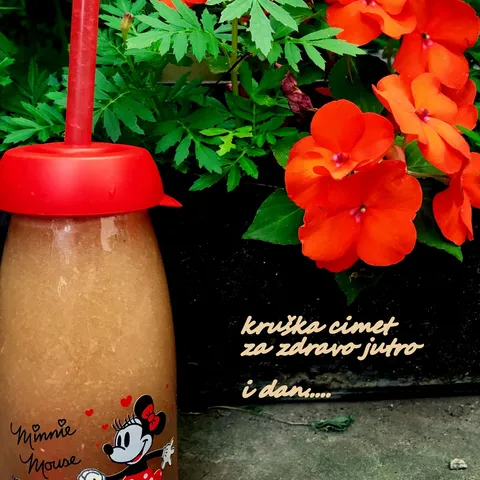 SMOOTHY zdrav NAPITAK KRUŠKA