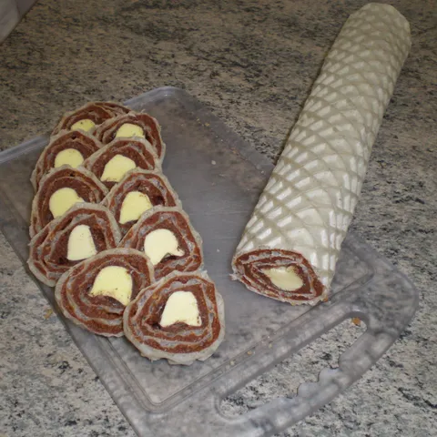 Salama  sa krem bananicom