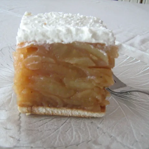 Kolač od jabuka