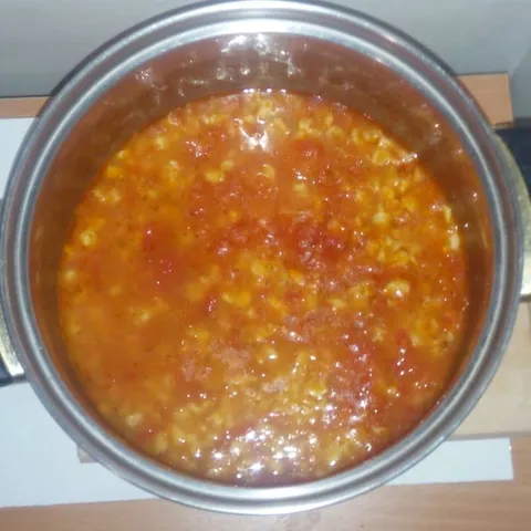 Paradajz čorba sa ovsenim pahuljicama