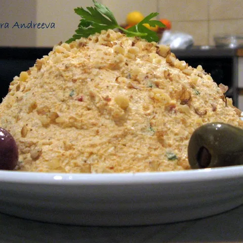 Urnebes salata