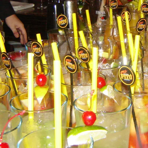 Fruit caipirinha