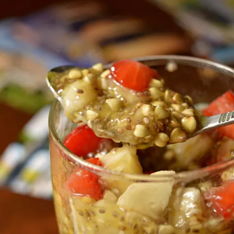 Heljda & chia parfait