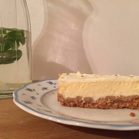Tropski cheesecake s kokosom
