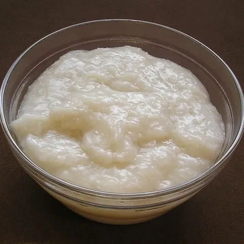 Puding-krema od tapioke i kokosa