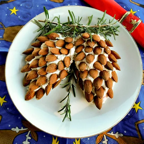 Šišarke od sira i badema