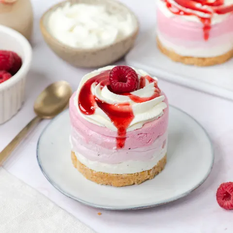 Ombre malina cheesecake