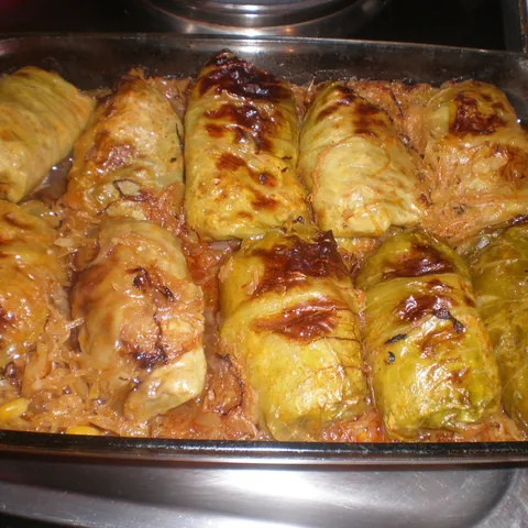 ZAPEČENA SARMA