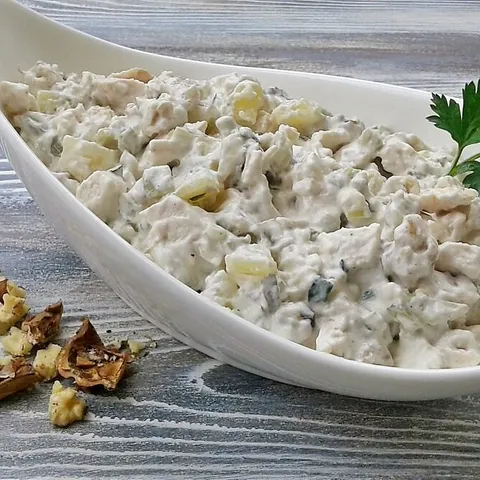 Seksi pileća salata