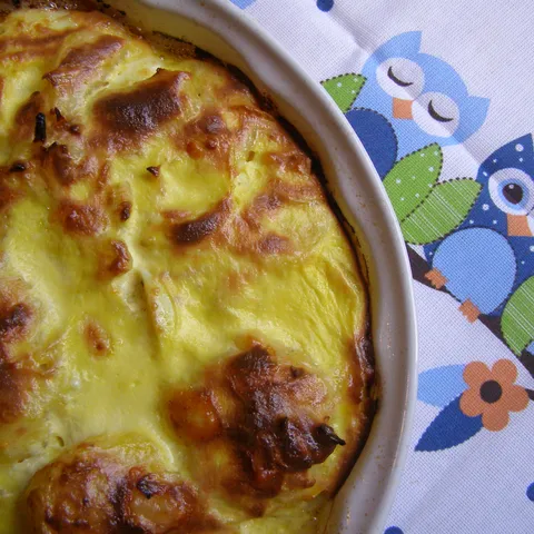 Gratinirani krumpir s lukom