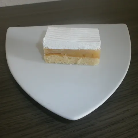Kolač sa jabukama