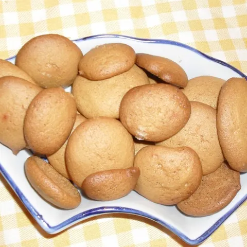 Keksići (kolačići) sa rogačem i cimetom :)