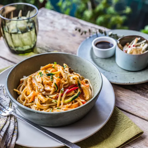 Wok volimo! U samo 3 koraka savladajte pripremu brzih i ukusnih jela