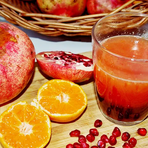 ღ  Sok od nara i mandarine