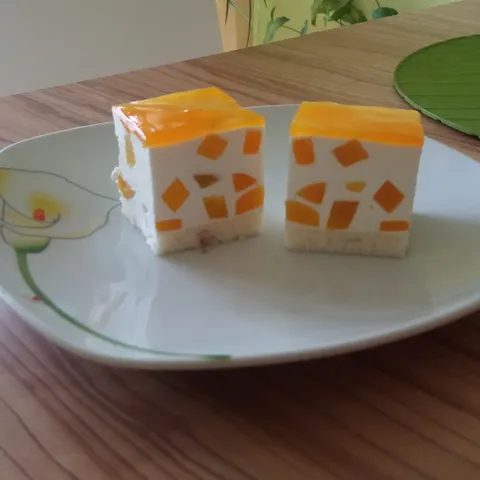 BIJELE KOCKE Marina