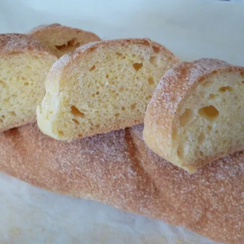 Baguette-francuz sa kukuruznim brašnom
