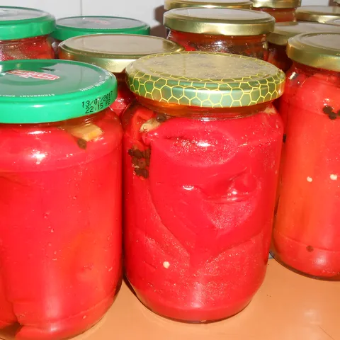 KISELE PAPRIKE "ROGE"