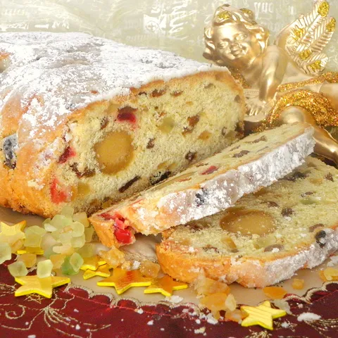 Drezdenski Stollen sa marcipanom