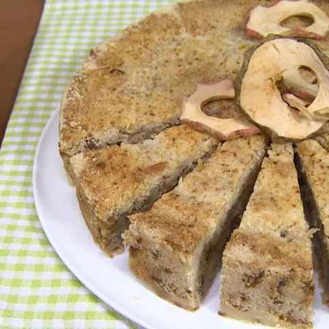 Torta s grisom i jabukama