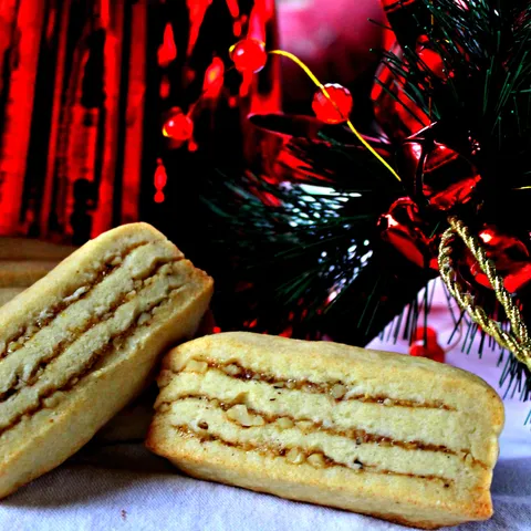 Peach-Walnut Cookies..