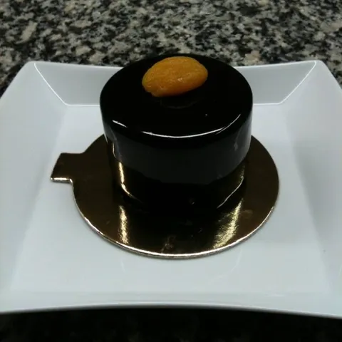 Torta od marelice i cokolade