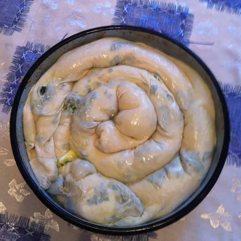 Pita zeljanica sa domaćim razvijenim korama
