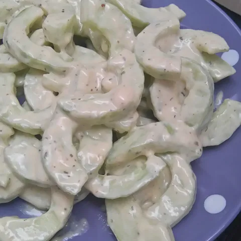 Krastavac salata