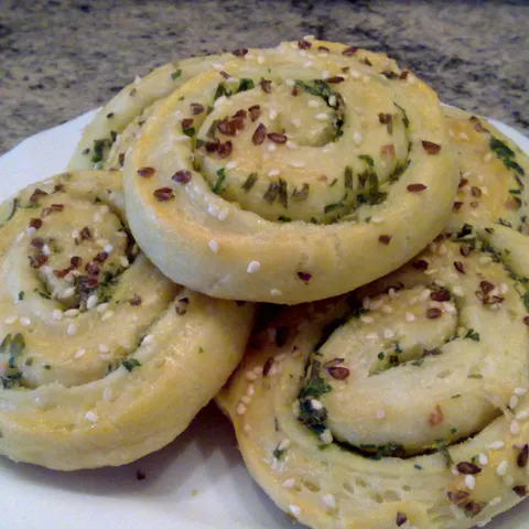Kräuterbutter pužići
