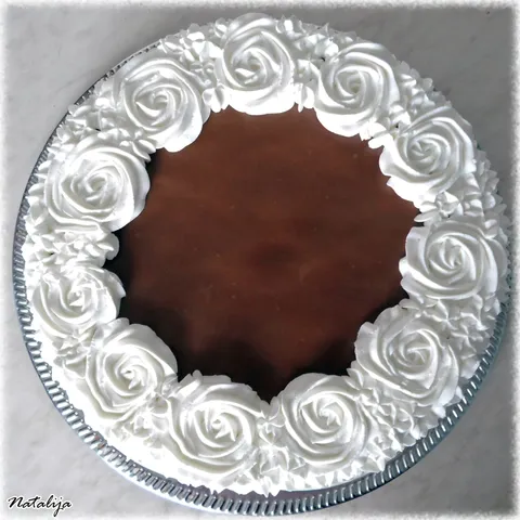 Crno-bela krem torta