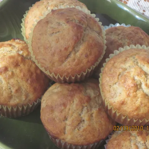Banana nut muffins