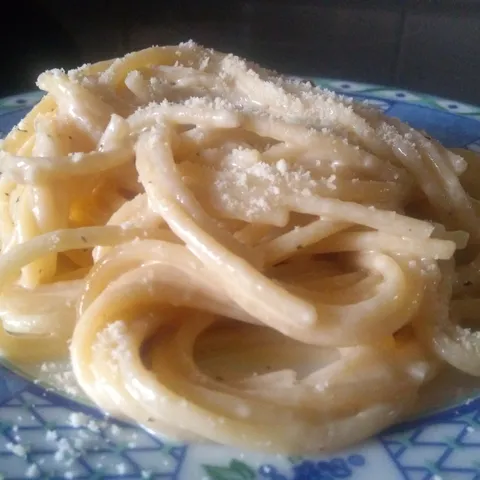 Špageti Karbonara (Carbonara)
