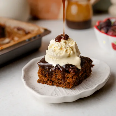 Sticky toffee puding
