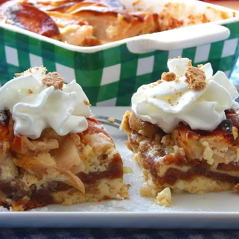 Apfel Auflauf/njemački složenac od jabuka