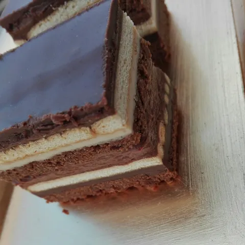 NOUGAT KOCKE