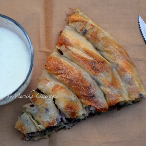 Mjesani ili sareni burek