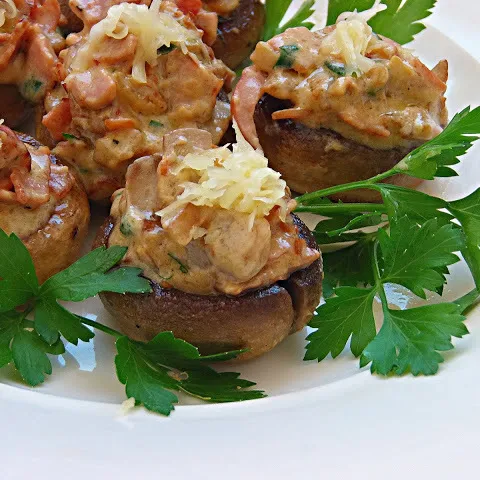 Punjene gljive alla carbonara