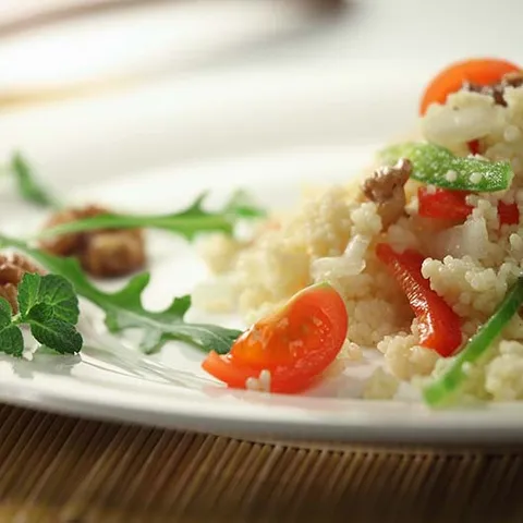 Cous-cous s orasima